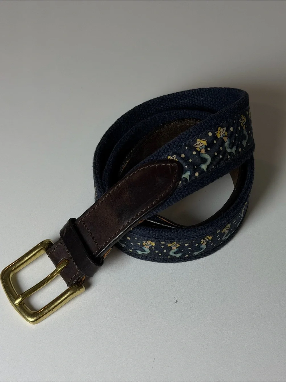 Vineyard Vines 32W Navy Embroidered Mermaid Nautical Belt with Brown Leather